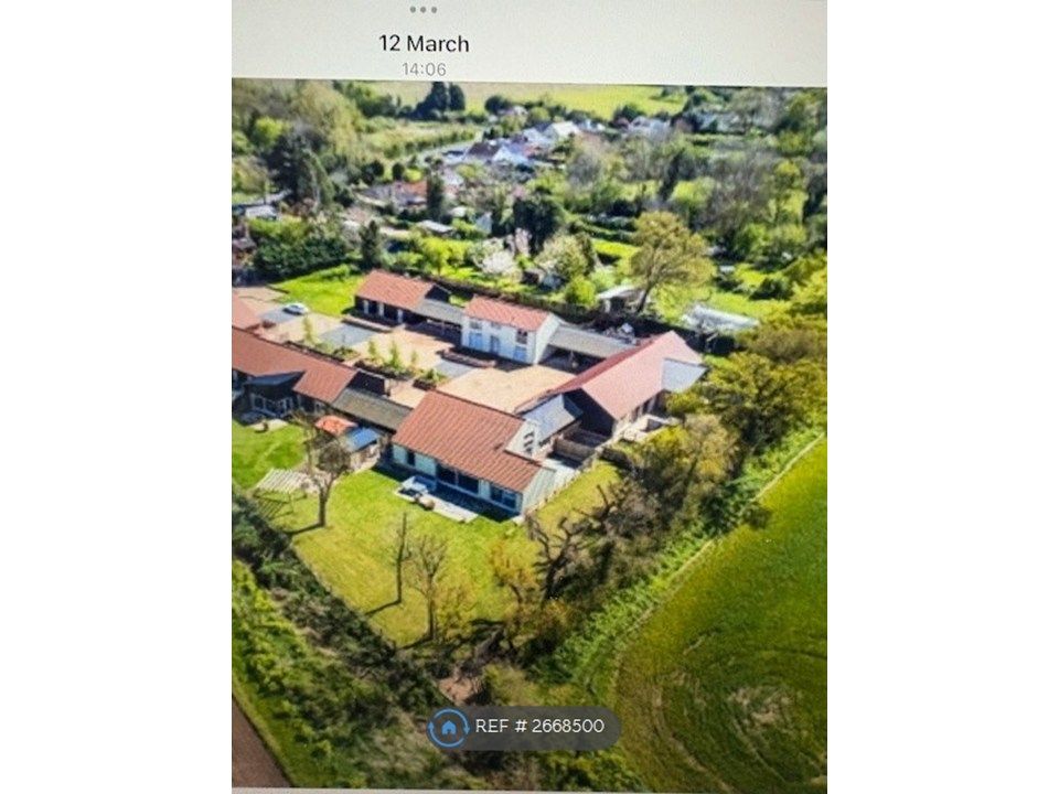 Property photo 2 of 7 Picture Of All Houses In Rowley Mews