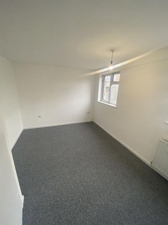 Property photo 1 of 6 Fgfgrf.Jpg