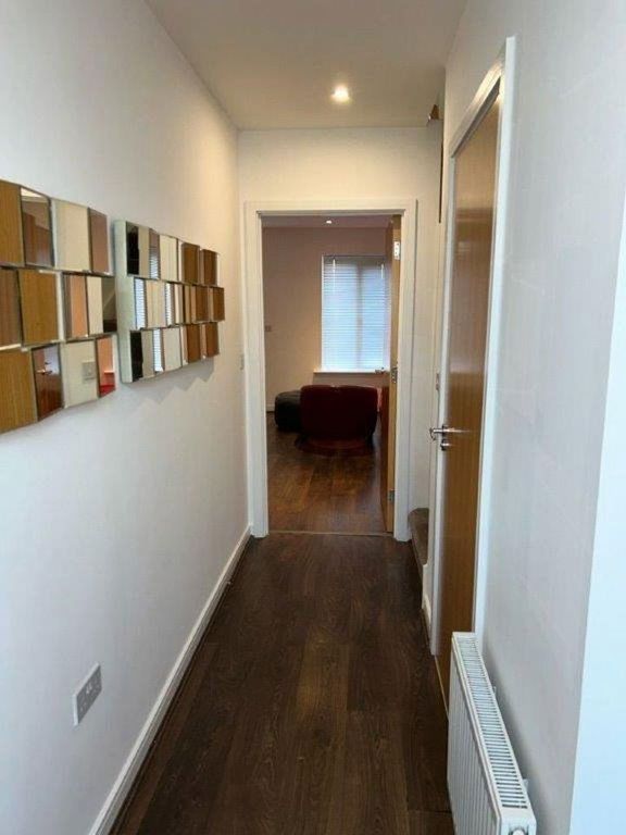 Property photo 3 of 39