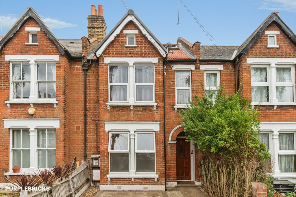 Property photo 2 of 22