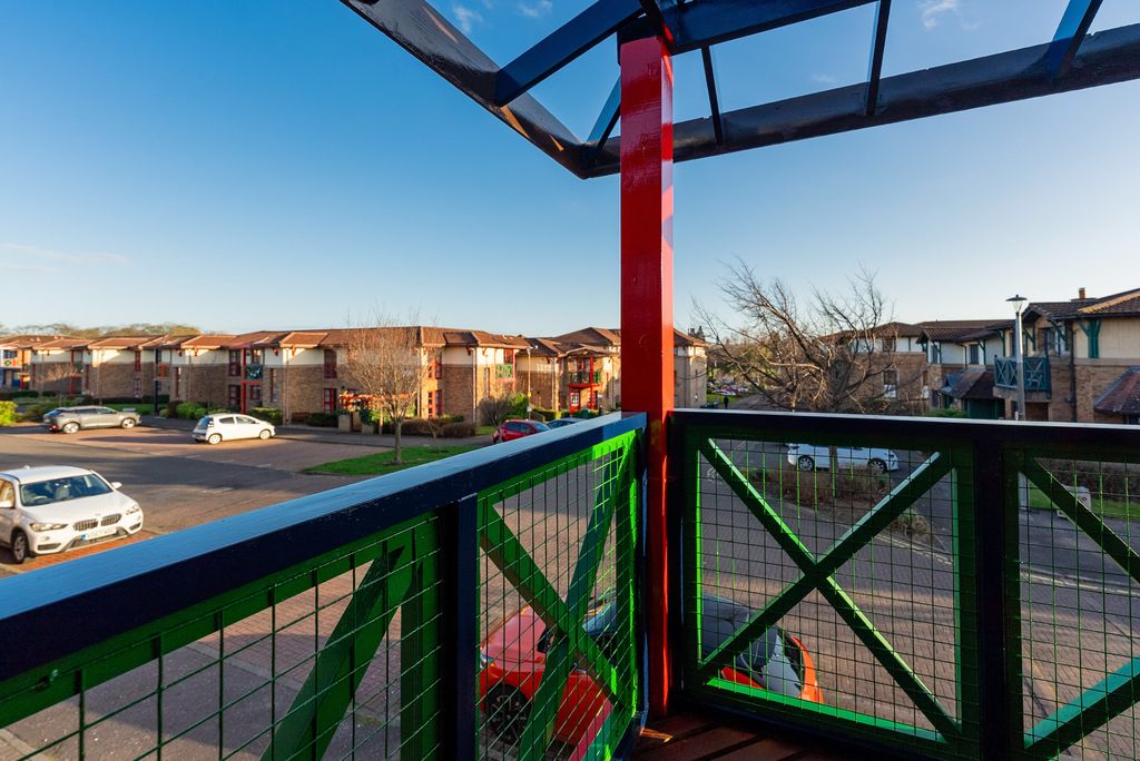 Property photo 2 of 16 Property Image 2