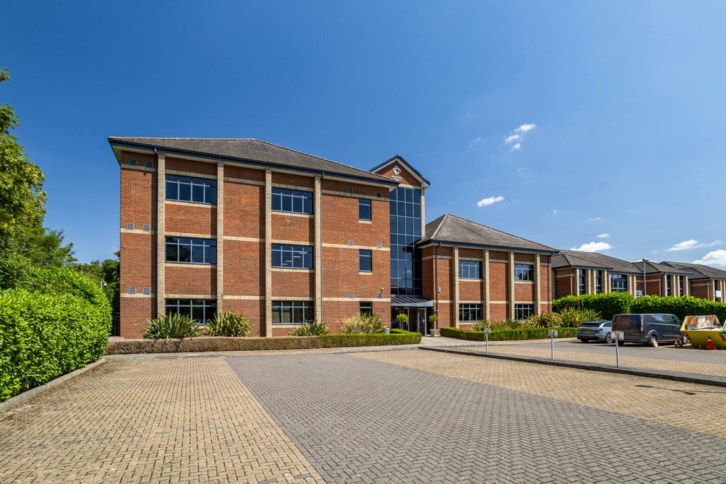 Property photo 2 of 9 1 Queensbridge - Northampton-99.Jpg