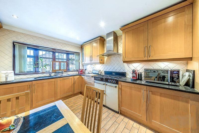 Property photo 3 of 17 Picture No. 04