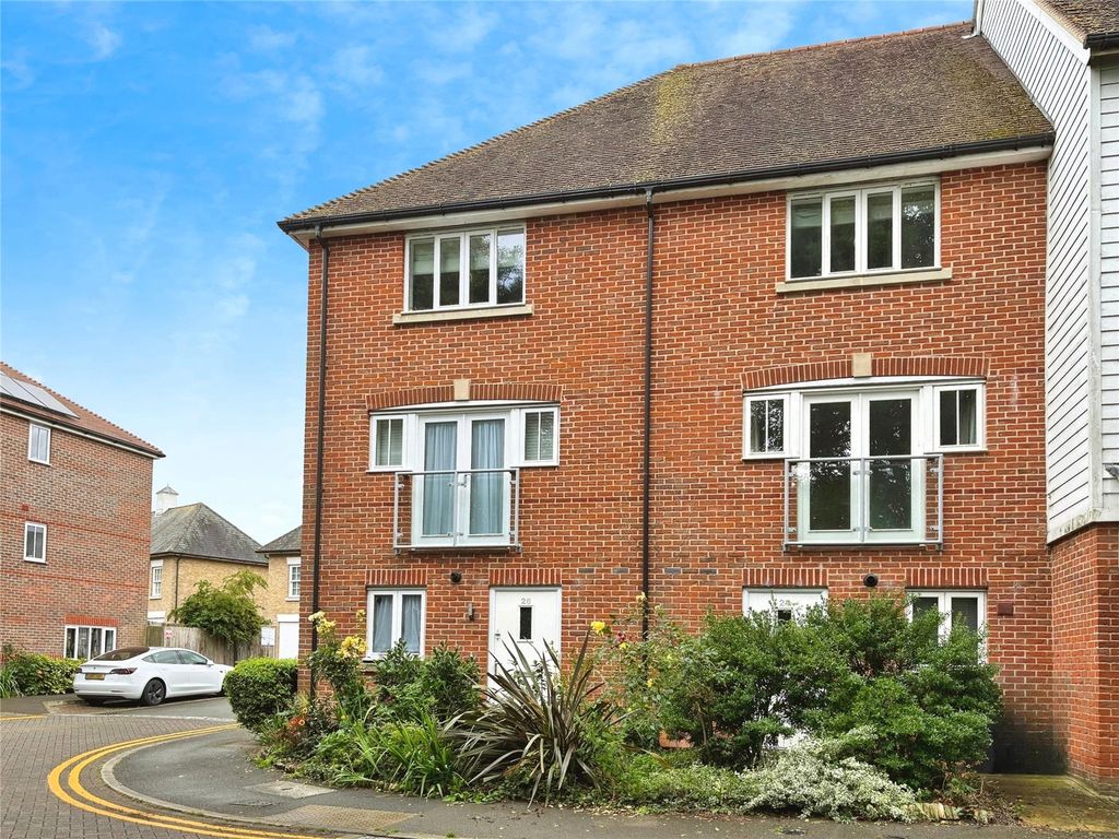 Property photo 1 of 19 Picture No. 32