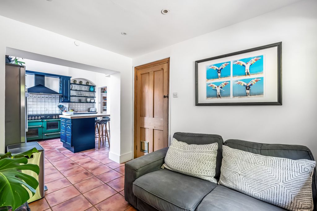 Additional image 6 of 4 bed flat for saleRockfield Road, Oxted, Surrey RH8
