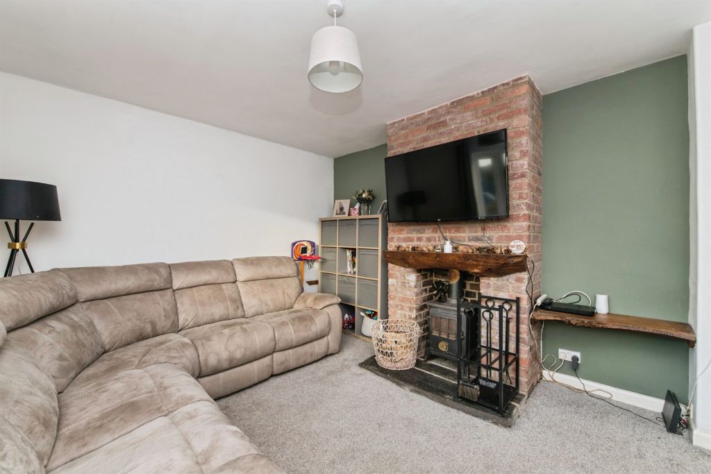 Property photo 3 of 13