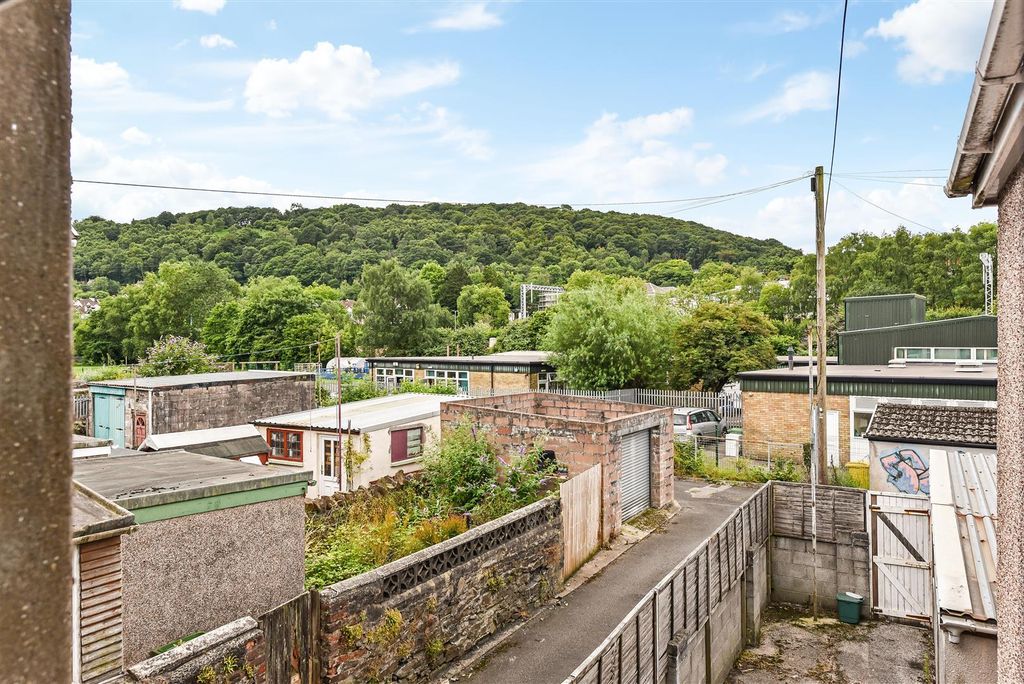 Property photo 1 of 14 Ijttf0Pwth_X19T2We_Jb_Vgjke.Jpg