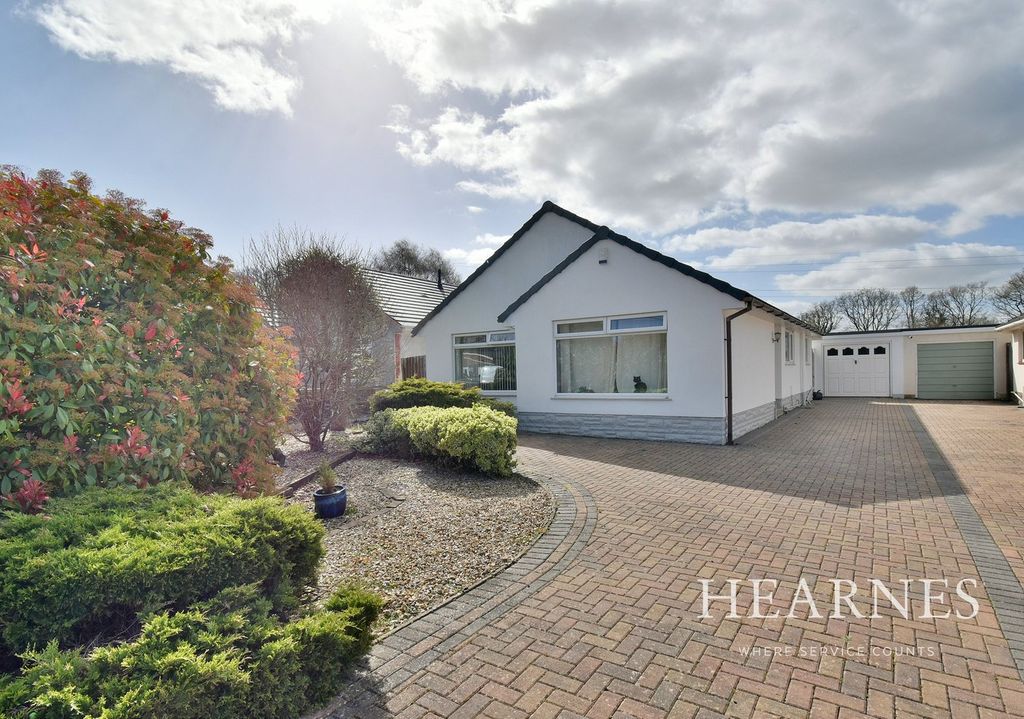 Property photo 1 of 14