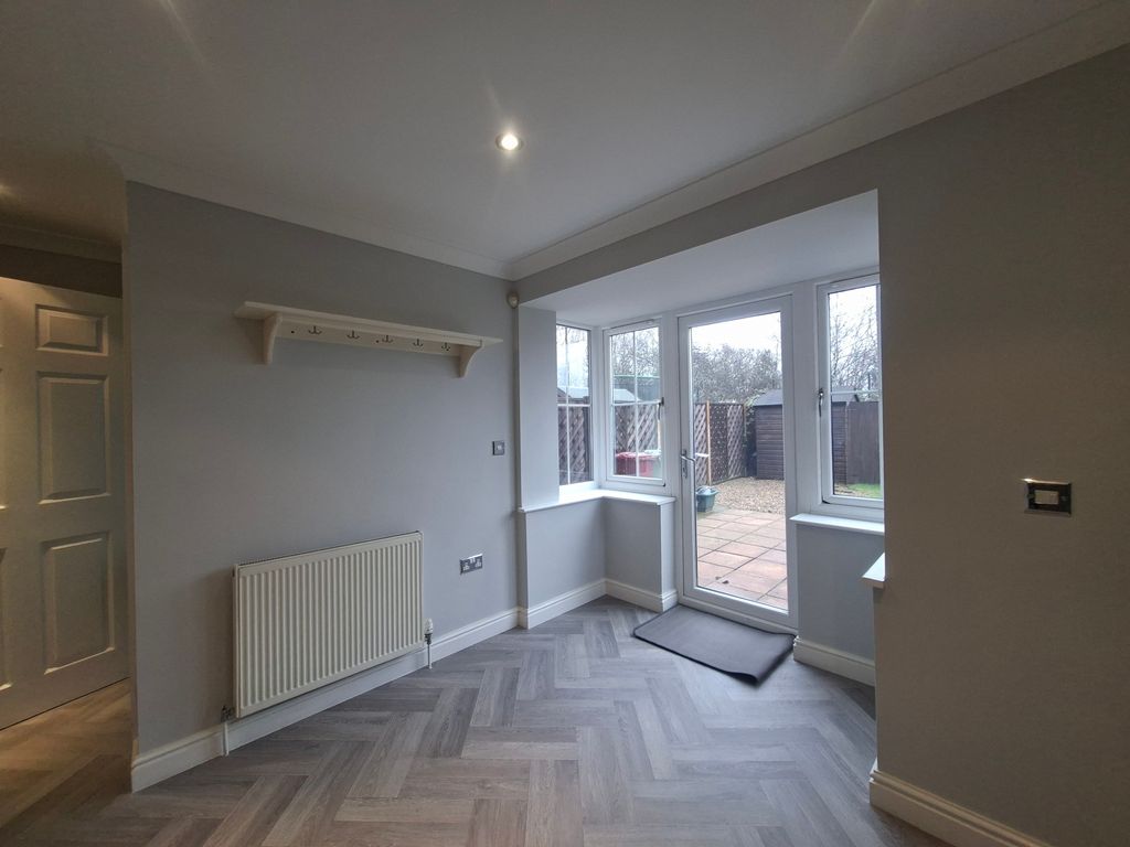 Property photo 3 of 13 Image