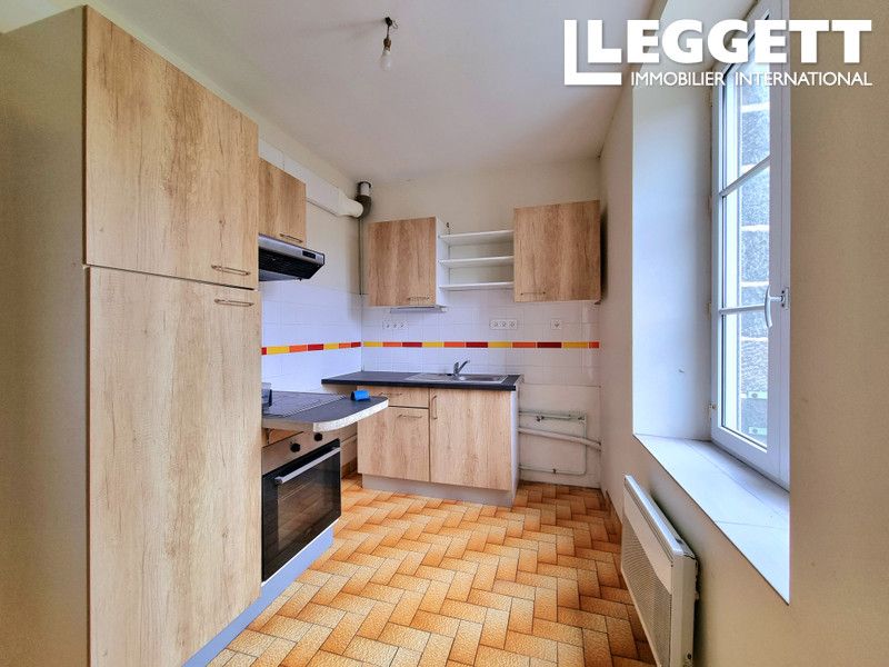 Property photo 2 of 8