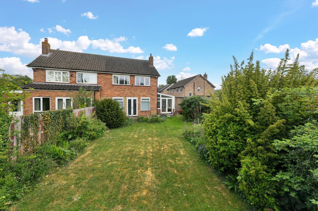 Property photo 3 of 12