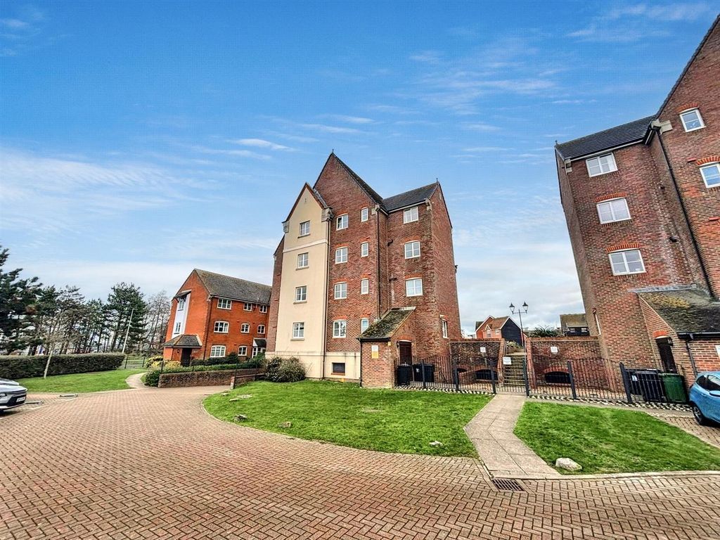 Property photo 1 of 12 1.Jpg