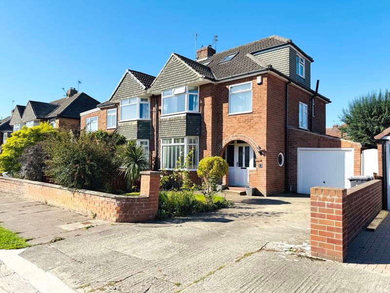 Property photo 1 of 23 Photo 32