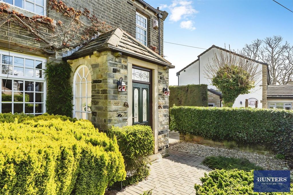 Property photo 3 of 36 Bffc9B76-27.Jpg