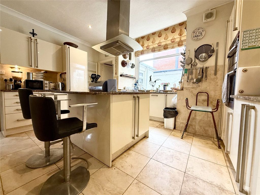 Additional image 7 of 3 bed flat for saleSummerfield Road, Bridlington, East Yorkshire YO15