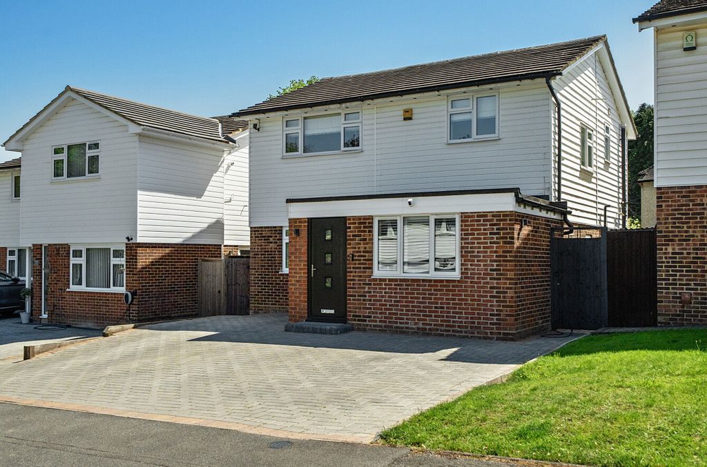 Property photo 1 of 35 1449500-1-69F48Db...