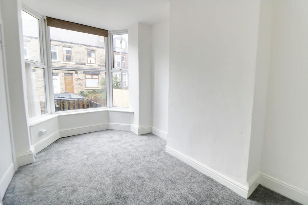 Property photo 2 of 29