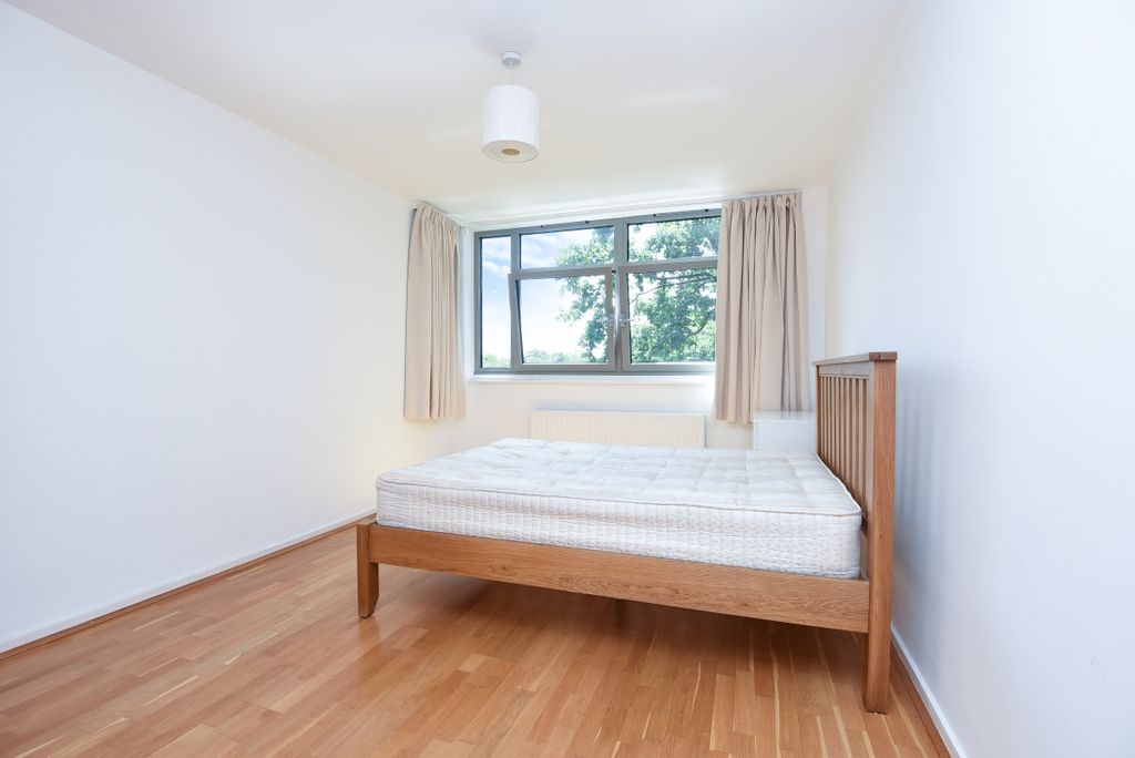 Property photo 3 of 5 313757 (1)