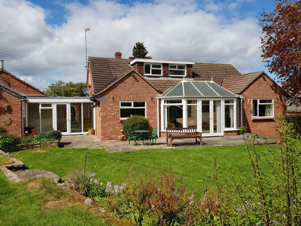 Property photo 1 of 33