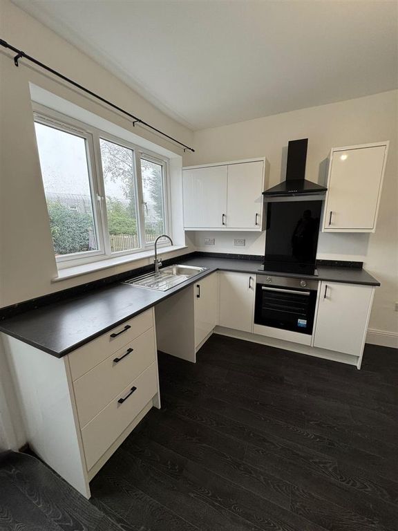 Property photo 1 of 12 Eda06179-0Abd-44B8-885d-Db70Be9B1F28.Jpg