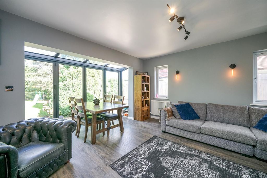 Property photo 3 of 33 Kitchen/Lounge/Dining Room