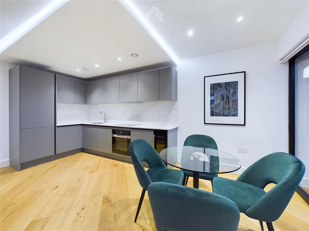 Property photo 2 of 6 2.Jpg