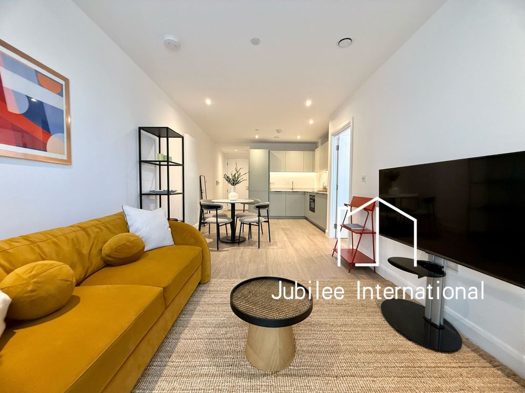 Property photo 3 of 24