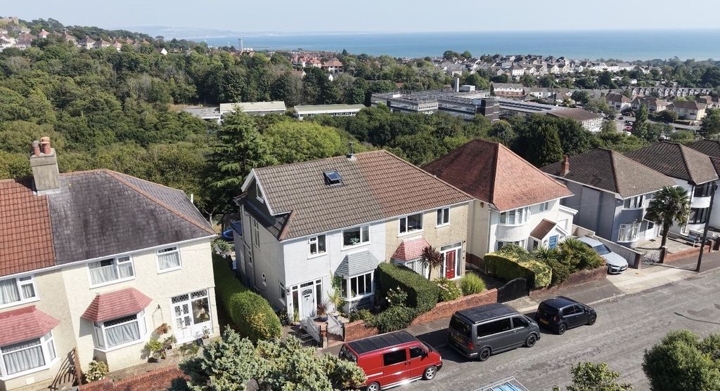 Property photo 1 of 48 5389370