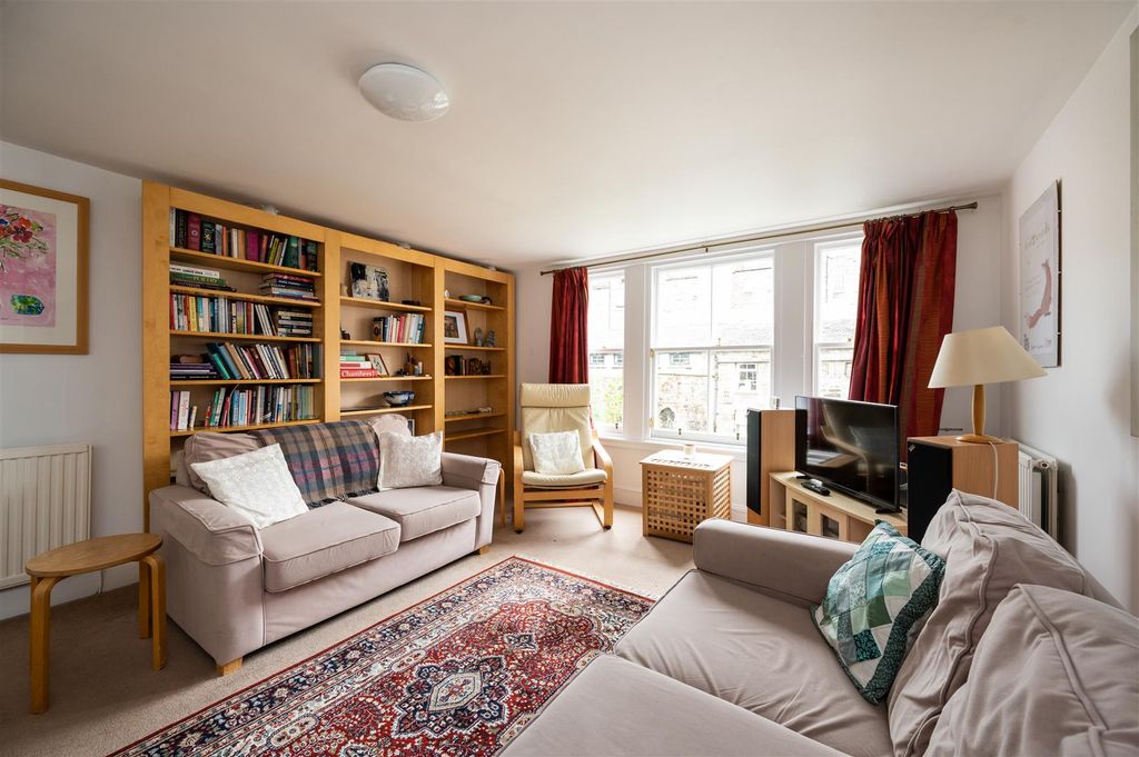 Property photo 3 of 14 Living Dining Room