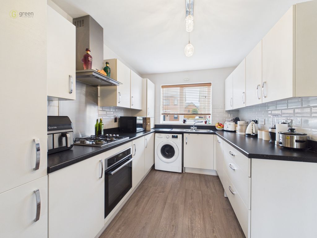 Property photo 3 of 22 Af63682994024Ed498574Efc42615A0B100Cam01698G0Pr0177Still005