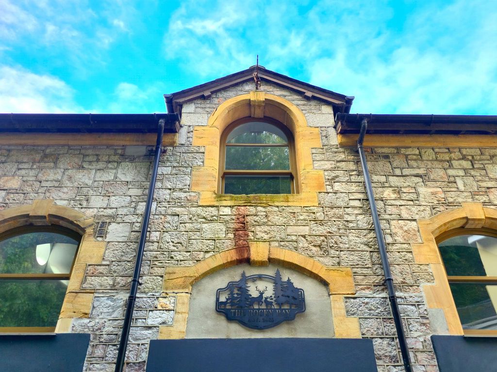 Property photo 3 of 30