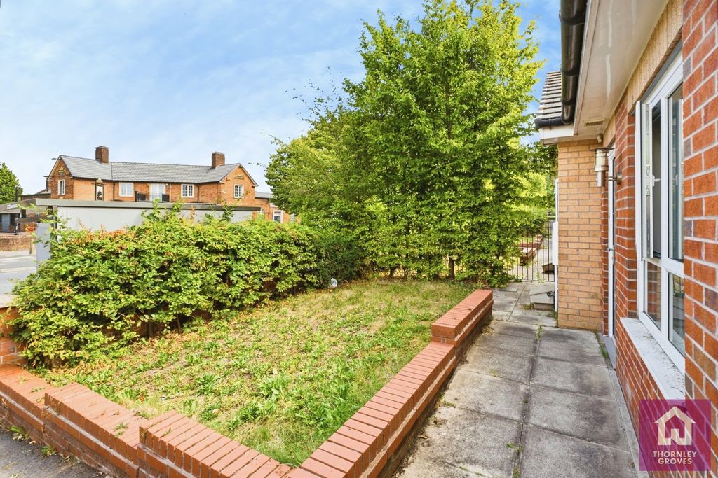 Property photo 2 of 14 Picture No. 03