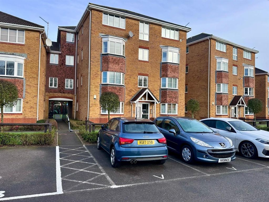 Property photo 1 of 9