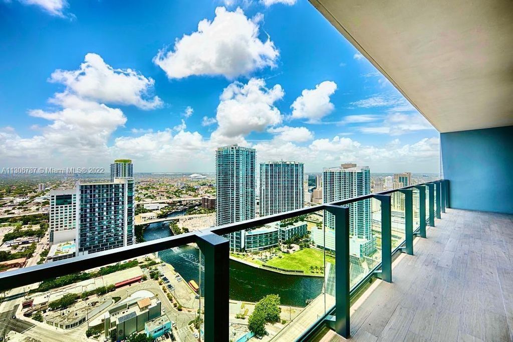 Property photo 3 of 28 <Alttext/>