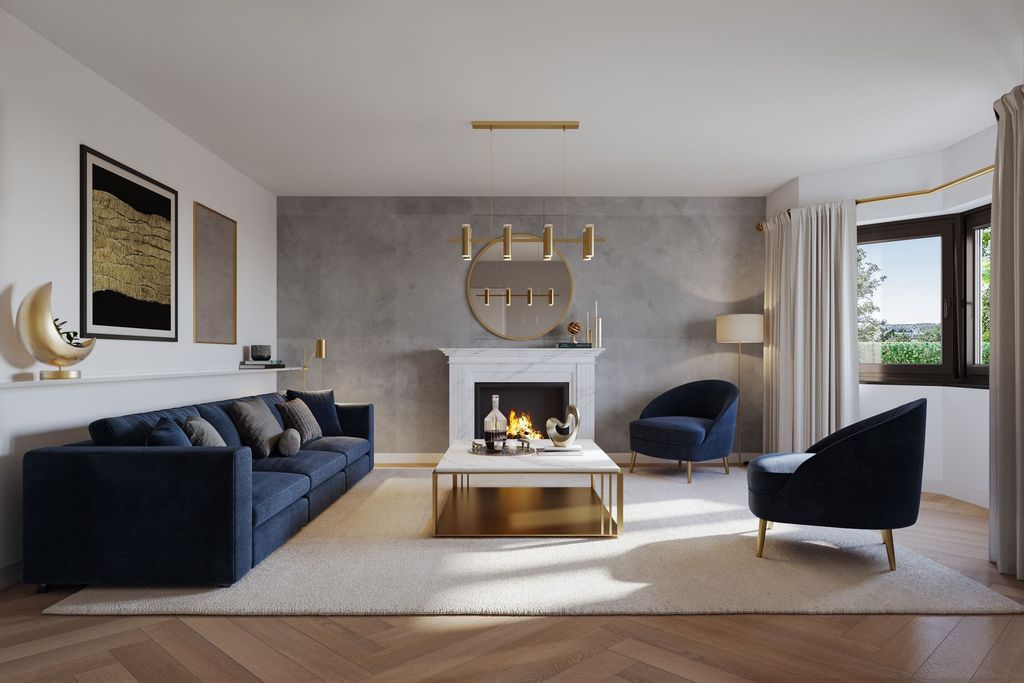 Property photo 2 of 8