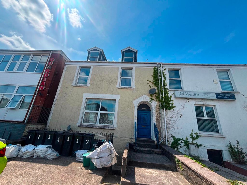Property photo 1 of 1