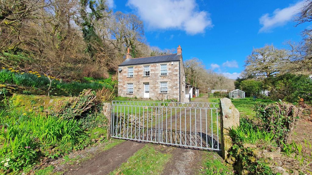 Property photo 2 of 24