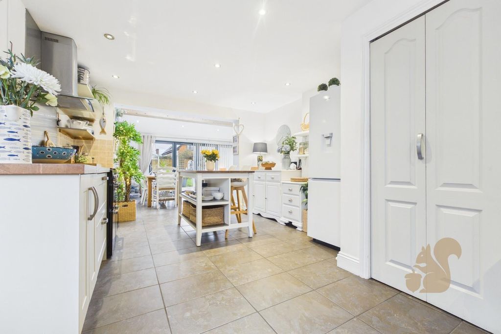 Property photo 2 of 38 Kitchen