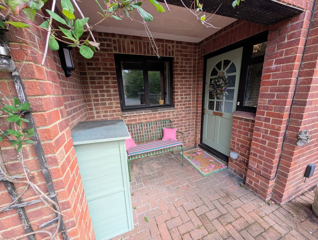 Property photo 2 of 35