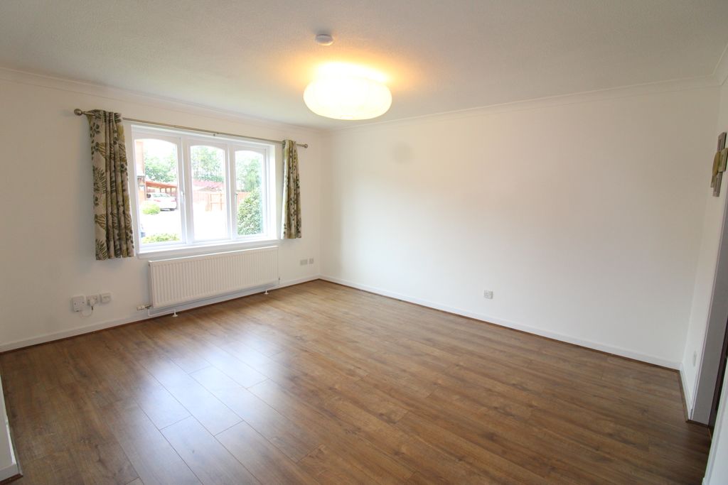 Property photo 3 of 21