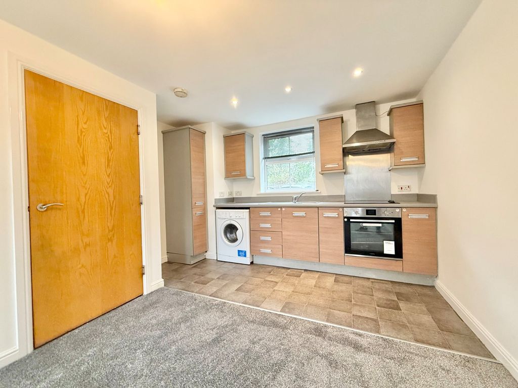 Property photo 3 of 12 Picture No. 12