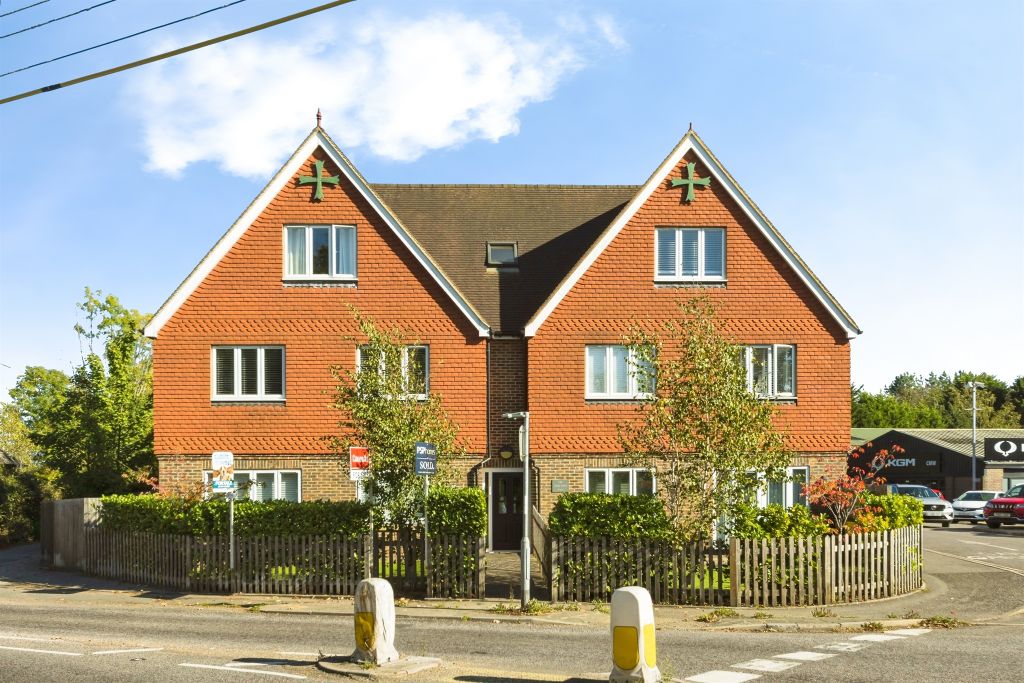 Property photo 1 of 7