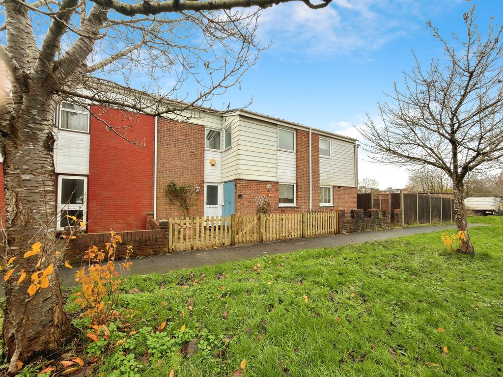 Property photo 1 of 9