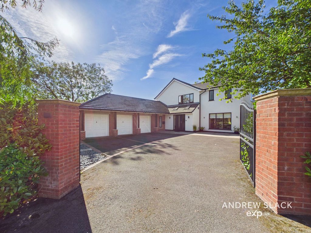 Property photo 1 of 41