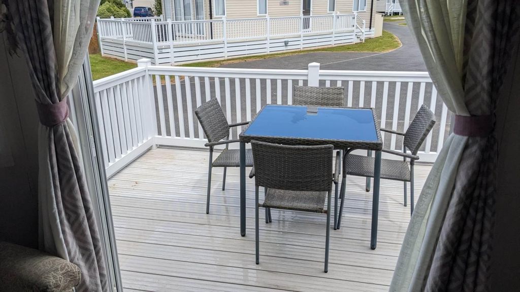 Property photo 3 of 18 607-5.Jpg