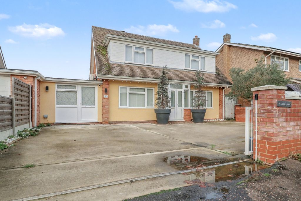 Property photo 1 of 23 4706930