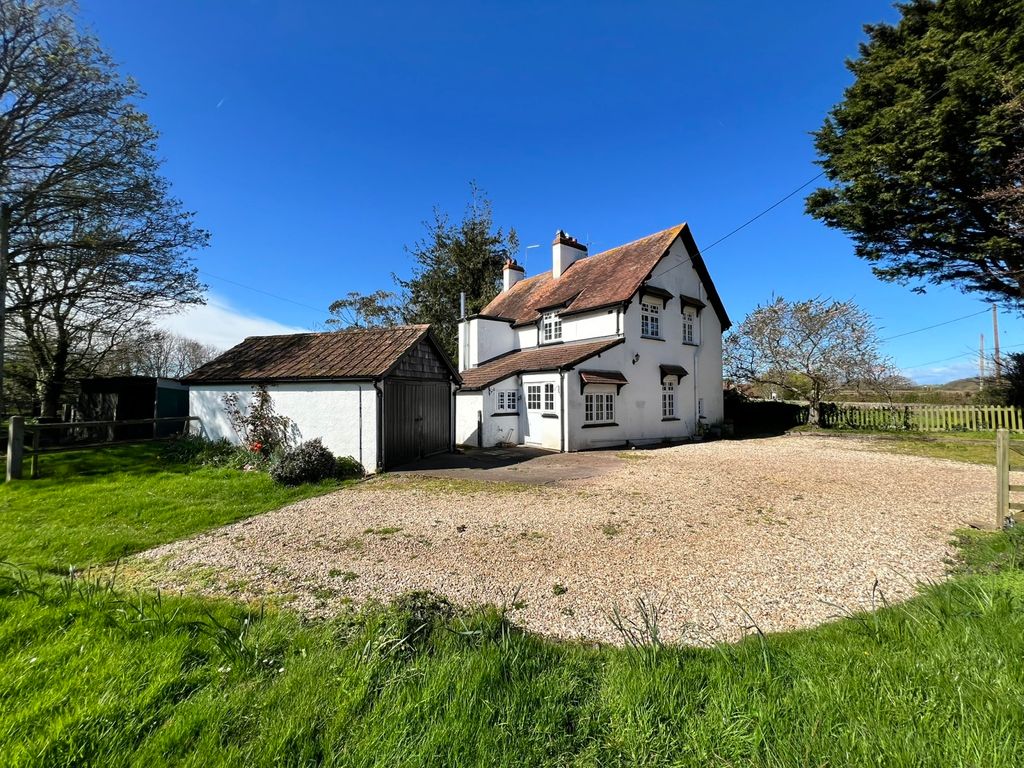 Property photo 1 of 16 Picture No. 01