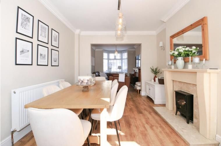 Property photo 2 of 12 Dining Room