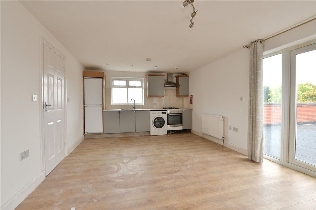 Property photo 2 of 8 Lounge/Kitchen /Dining Room