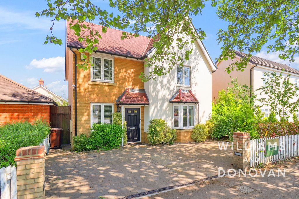 Property photo 1 of 31